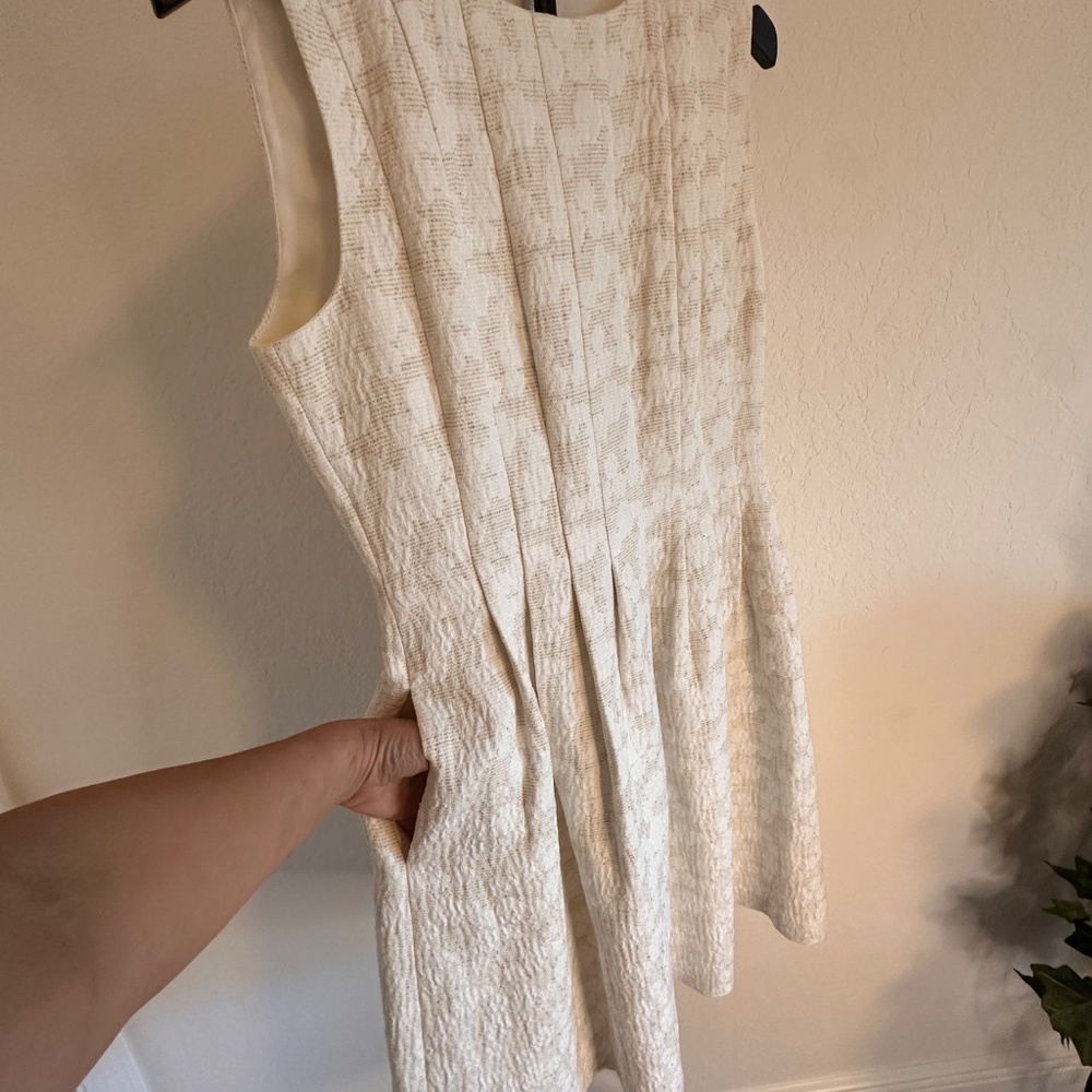 Anne Klein- Textured Linen/Cotton Pin Tuck Midi Dress w/pockets, Size S - Picture 4 of 10